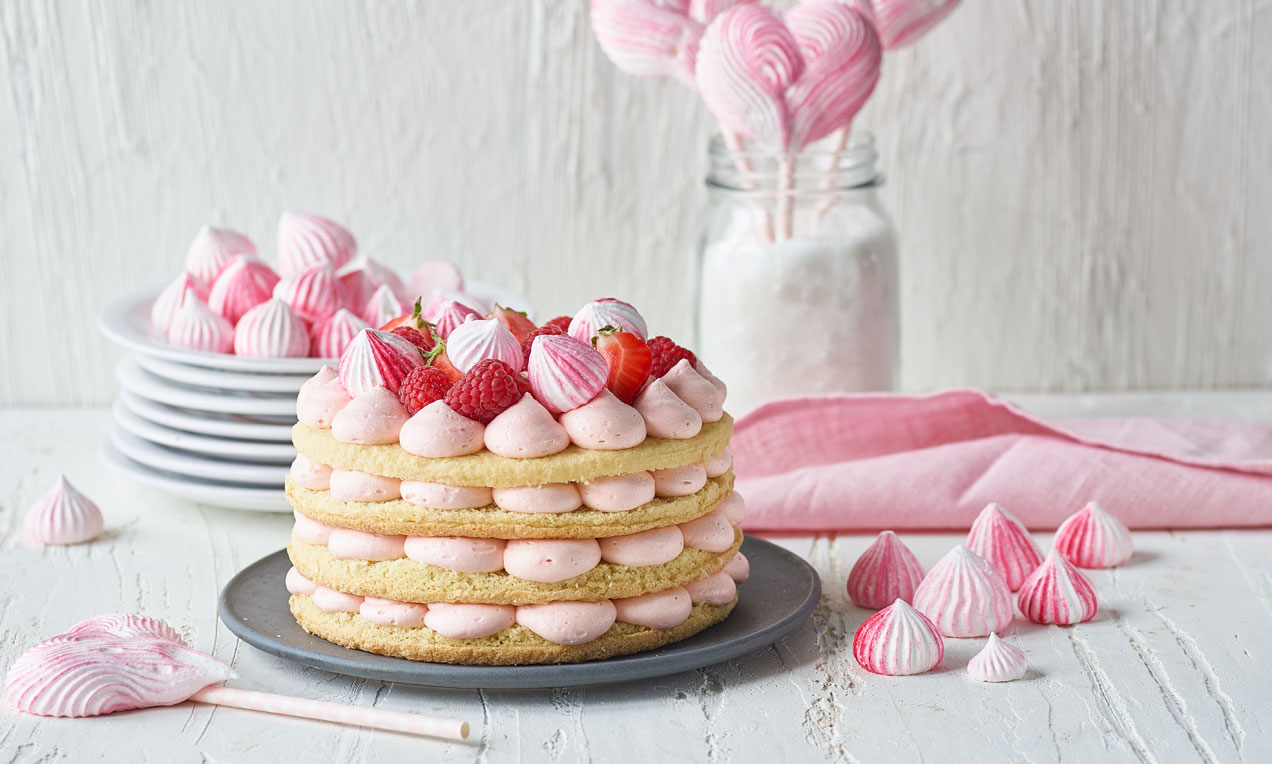 Perfect Pink - lagkage med jordbærskum