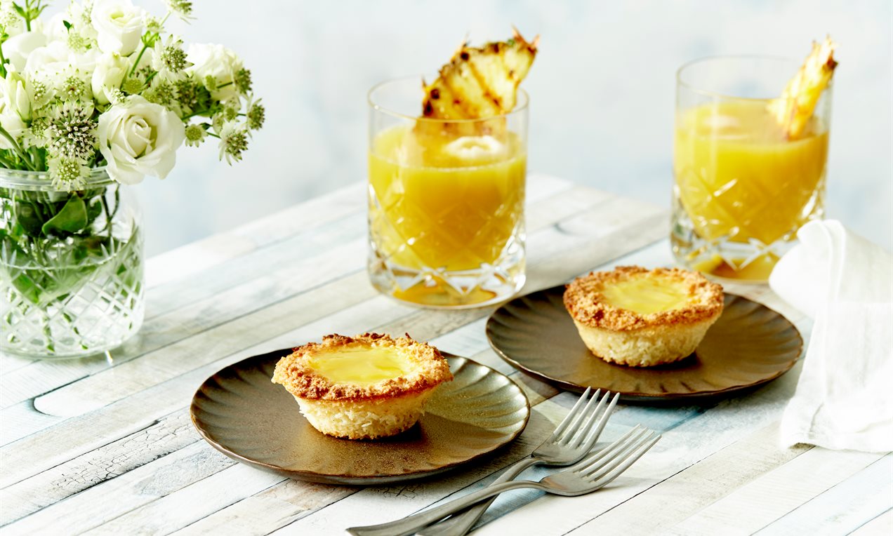 Kokoskager med ananasgelé