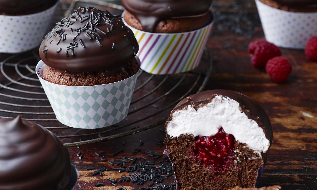 Flødebolle-muffins med hindbær